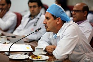 جلسه کمیته مورتالیتی 22-5-97 در مرکز قلب و عروق شهیدرجایی: عکس شماره 5 / 12